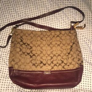 Coach over the shoulder handbag purse